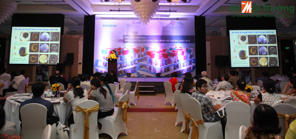 [-]Bộ[-]phận[-]xét[-]nghiệm[-]y[-]tế[-]của[-]Siemens[-]cam[-]kết[-]trong[-]đào[-]tạo[-]tại[-]Việt[-]Nam